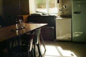 intérieur mobil-home luxe dans un camping Grimaud